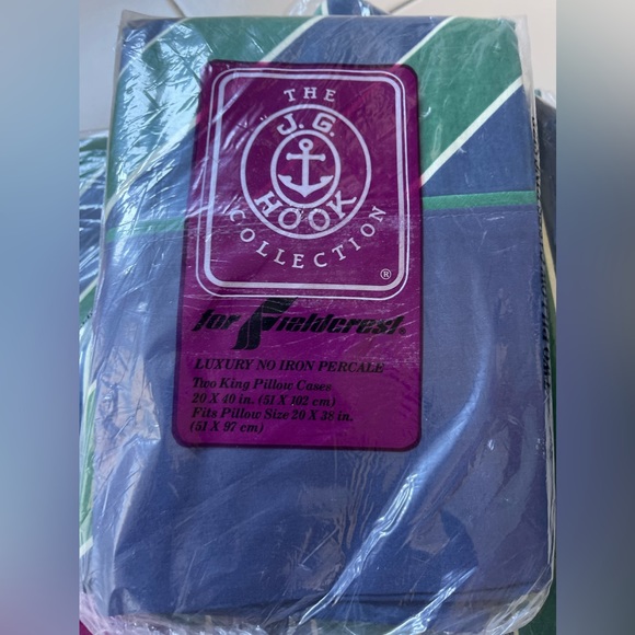 Queen bedsheet set - Picture 2 of 4